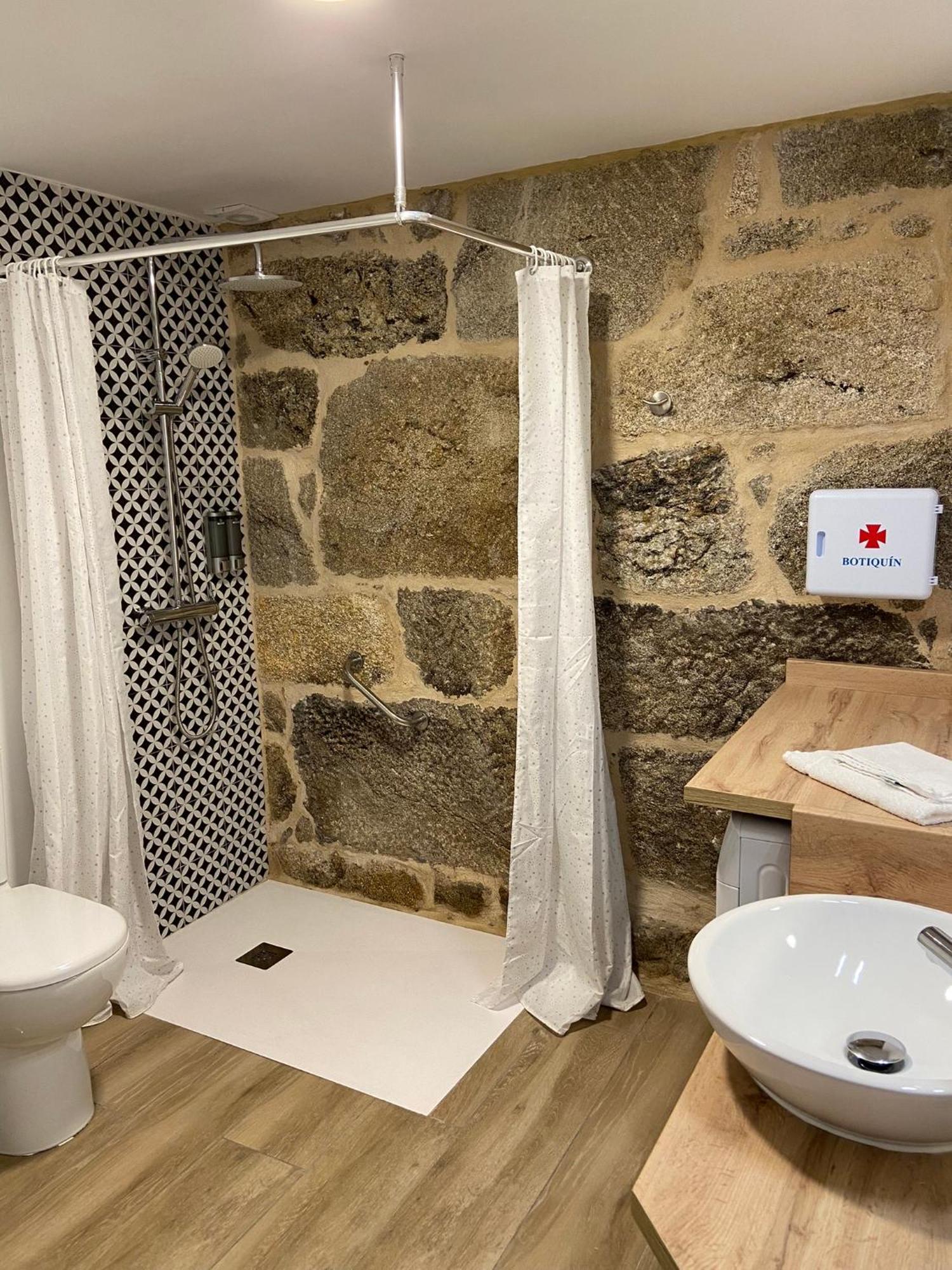 Reginita Apartamentos Arbo Pokoj fotografie